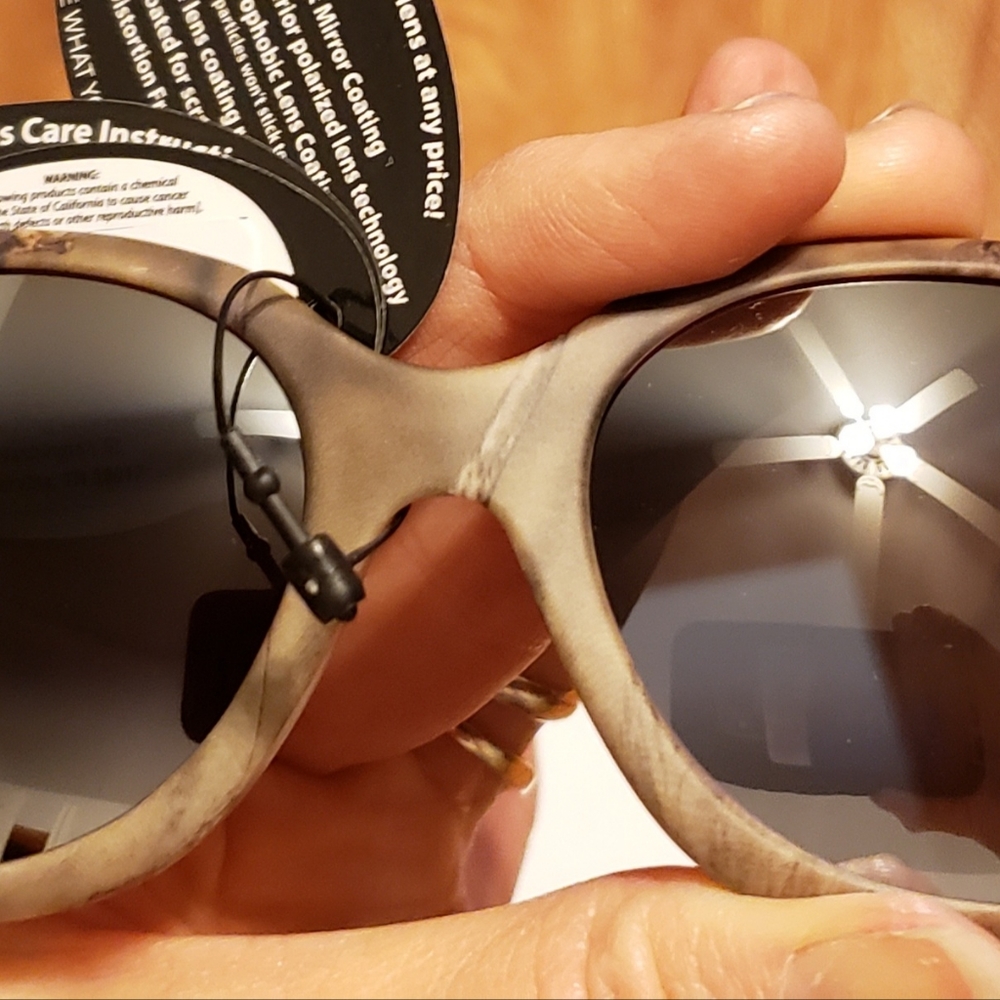 Sunglasses - Picture 2 of 3